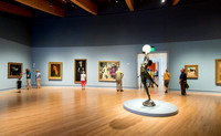 Large and spacious galleries are the norm.