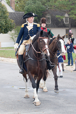 General George Washington arriving in Williamsburg